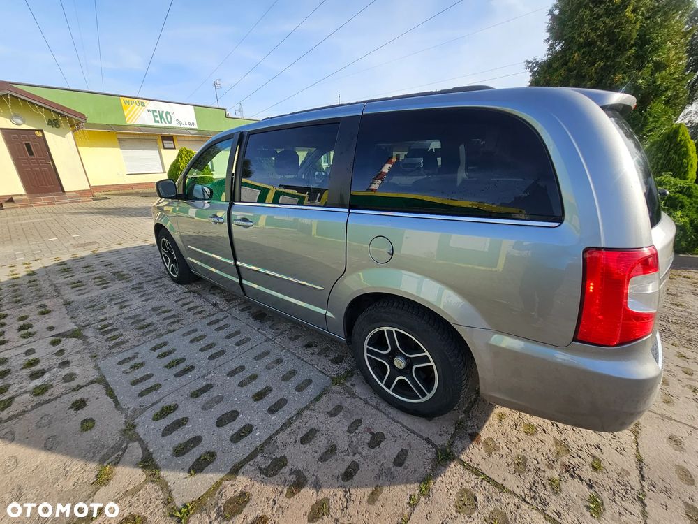 Chrysler Town & Country 3.6 Touring - 4
