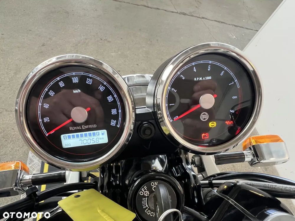 Royal Enfield Interceptor - 28