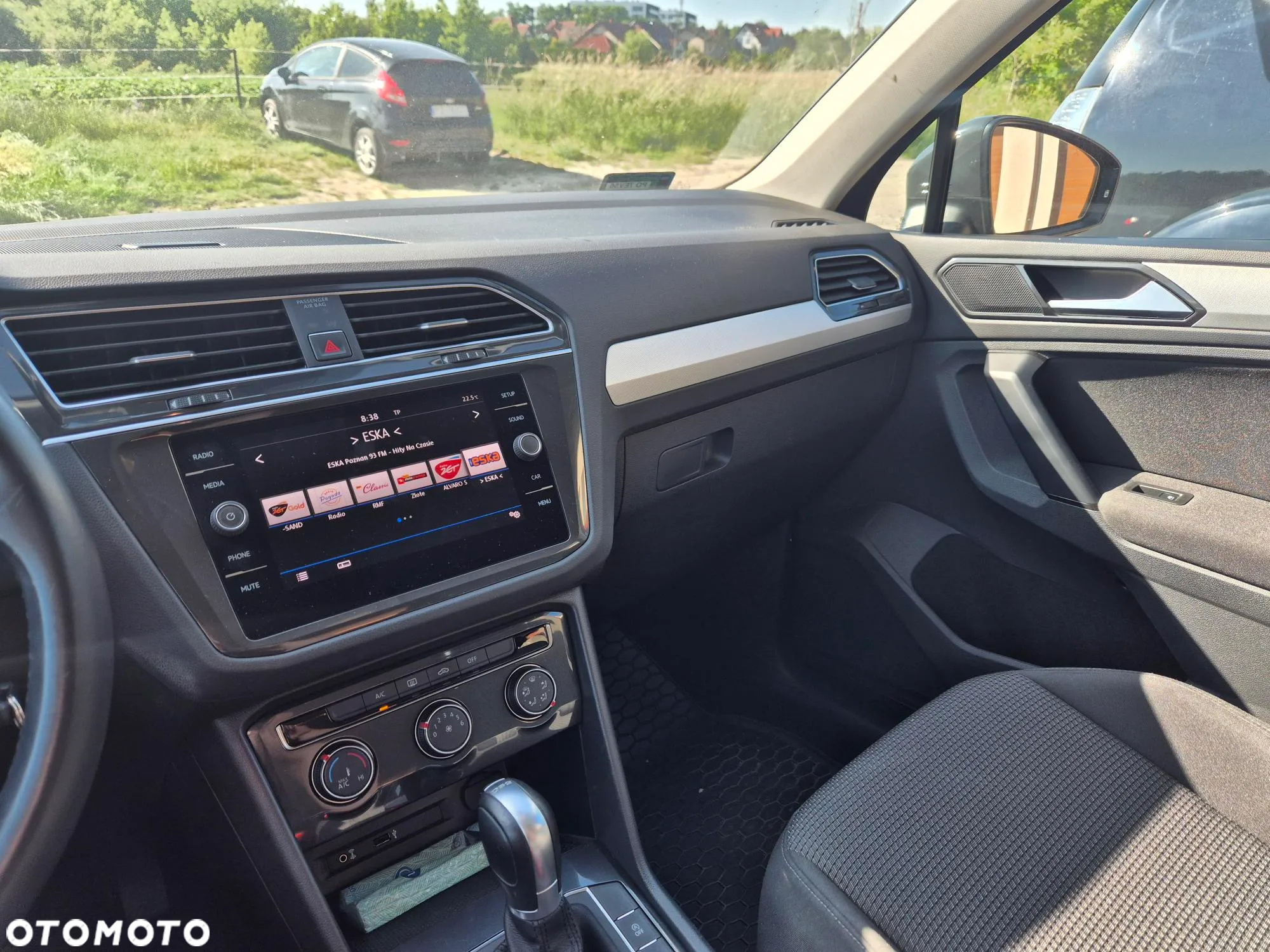 Volkswagen Tiguan - 4