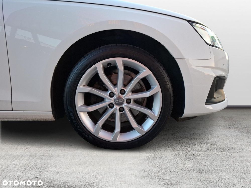 Audi A4 Limousine 35 TFSI S tronic - 16
