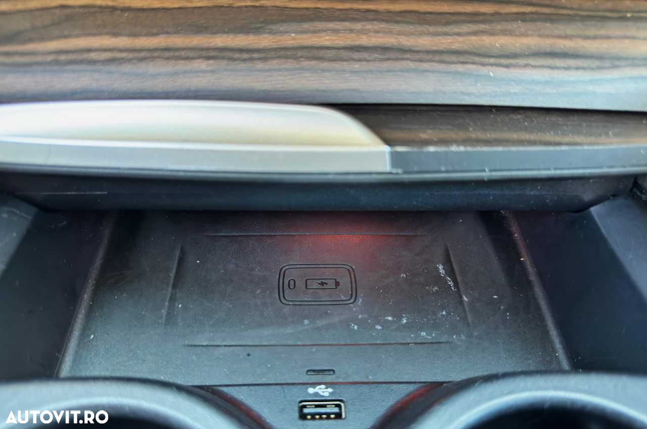 BMW Seria 5 - 25
