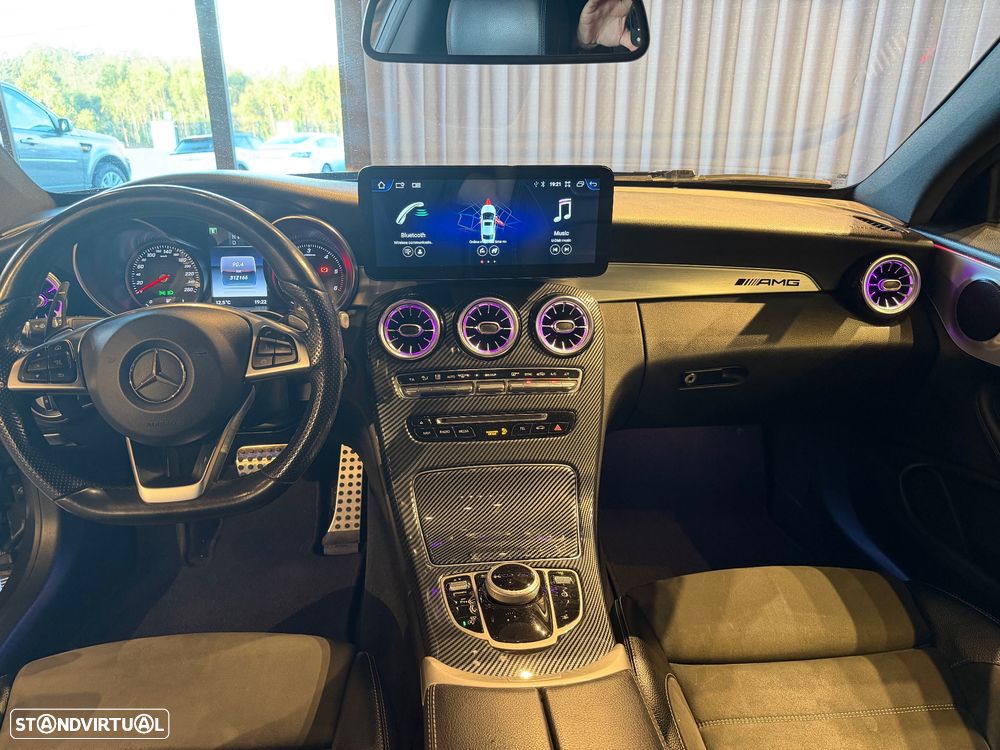 Mercedes-Benz C 250 d 4Matic 9G-TRONIC AMG Line - 29