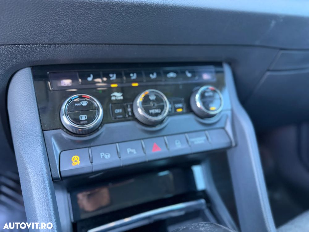 Skoda Karoq 1.5 TSI DSG Style - 20