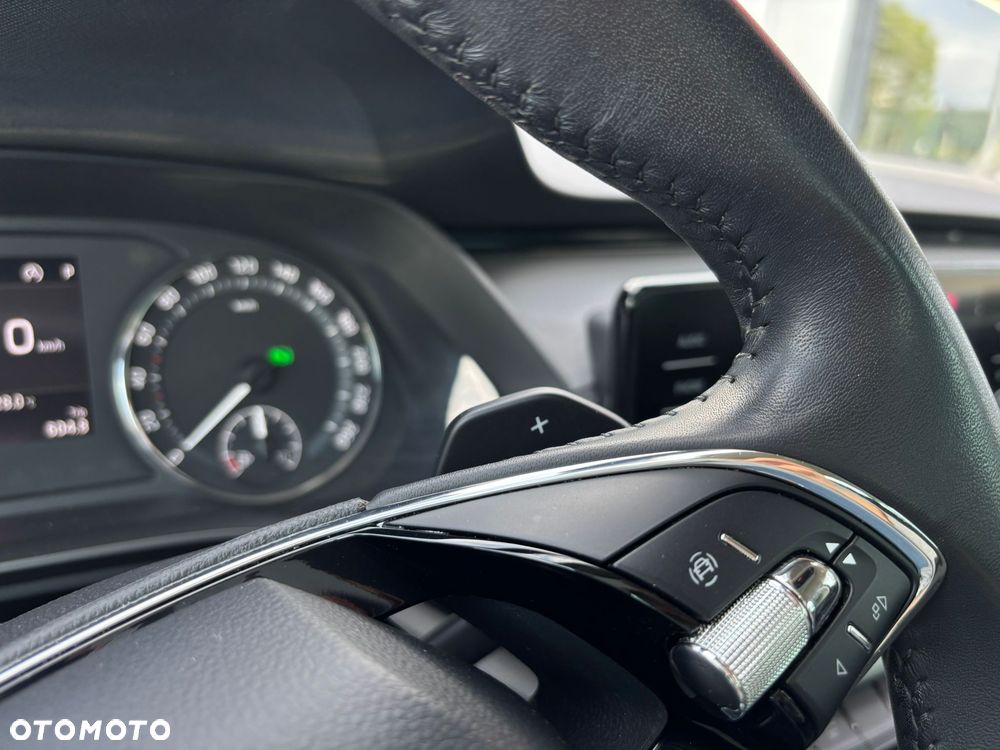 Skoda Octavia 2.0 TDI Ambition DSG - 36