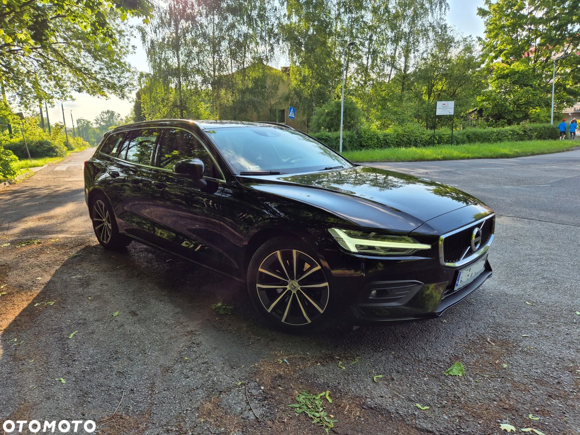 Volvo V60 B4 B Momentum Pro - 12