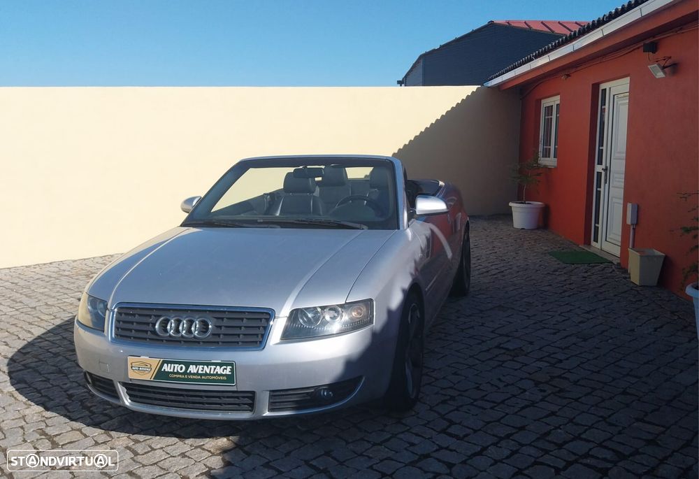 Audi A4 Cabrio 2.4 S-line - 8