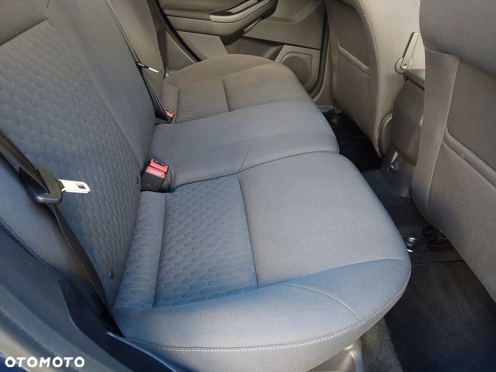 Ford Focus - 34