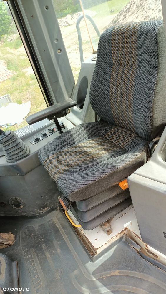 Liebherr L544 - 27