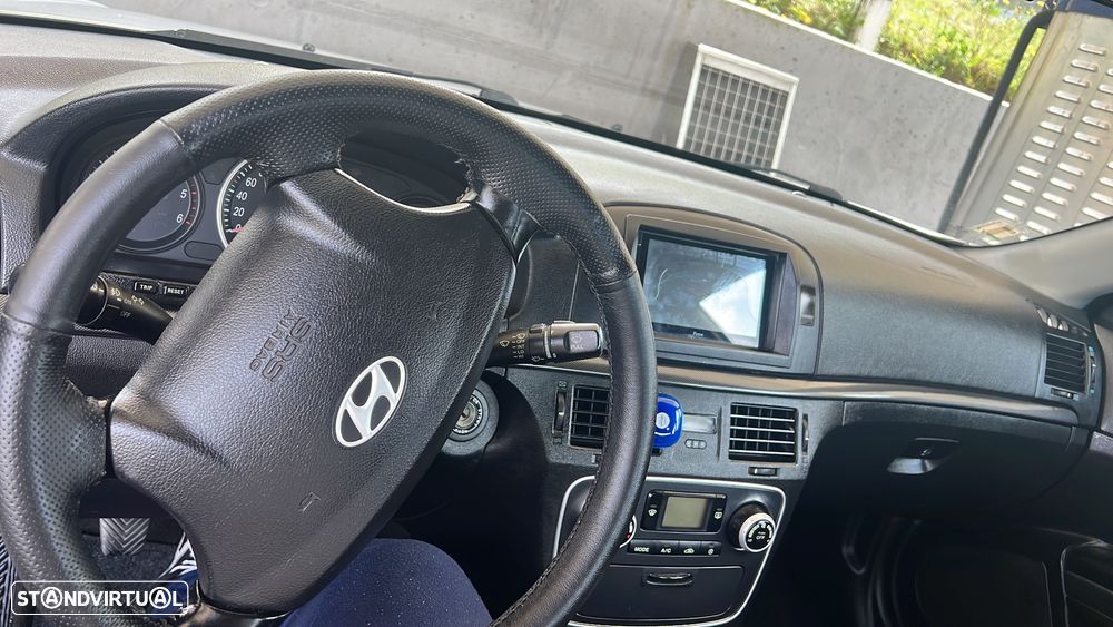 Hyundai Sonata 2.0 CRDi GLS - 4