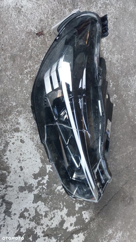 OPEL CORSA F LIFT 23- REFLEKTOR PRAWY PRZÓD LAMPA PRAWA PRZEDNIA 9851263980 kompletna - 1