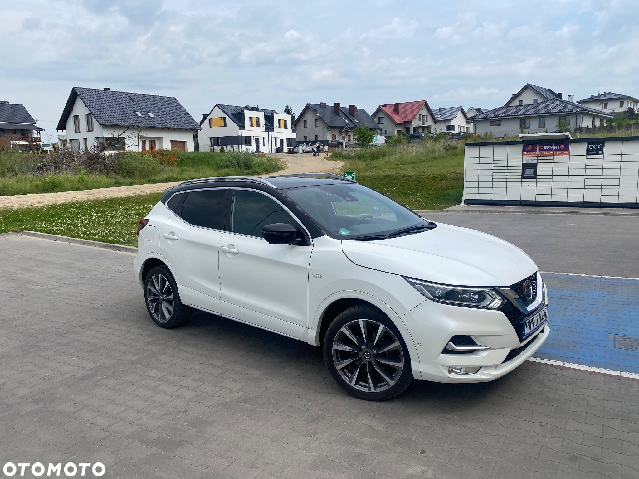 Nissan Qashqai 1.3 DIG-T DCT TEKNA+ - 2