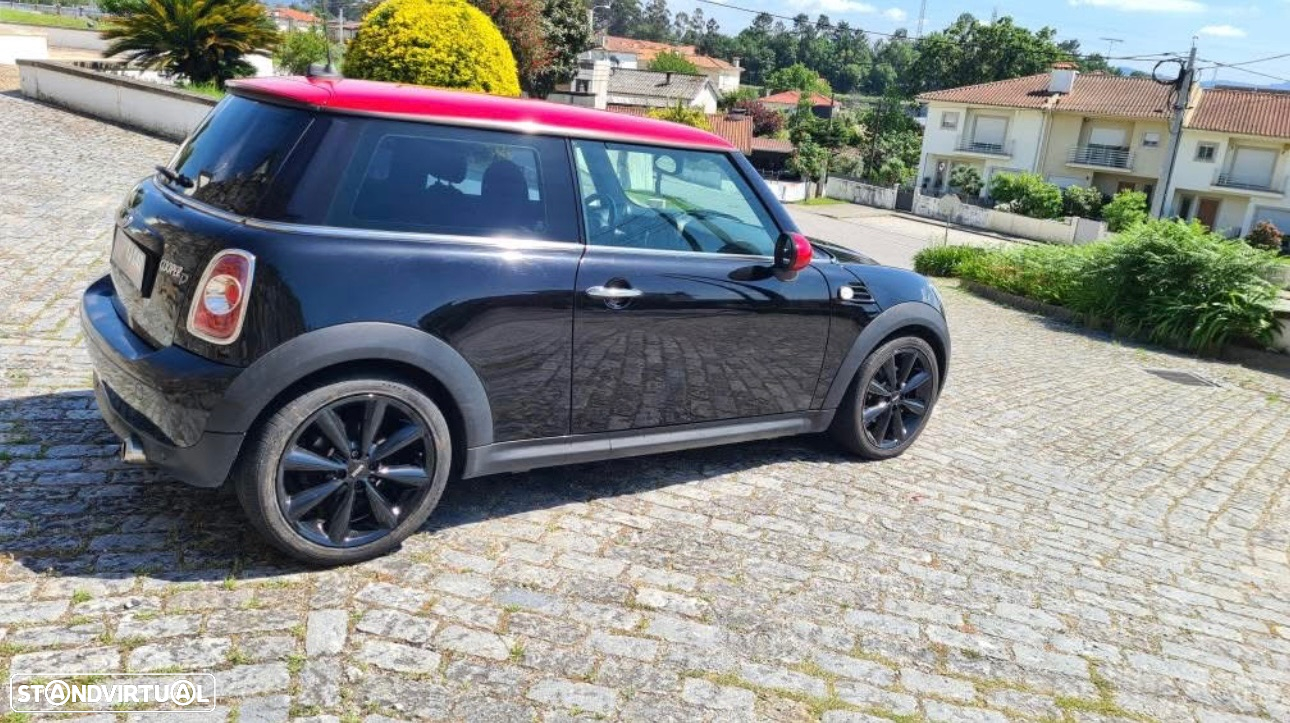 MINI 3 Portas Cooper D - 4