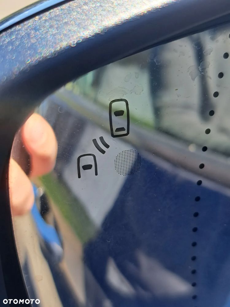 Renault Scenic 1.7 Blue dCi Intens EDC - 19