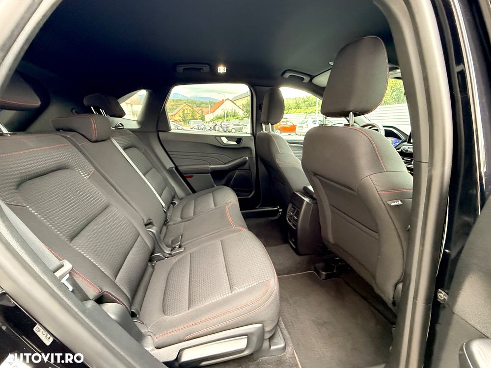 Ford Kuga 2.5 Duratec FHEV ST-LINE - 13