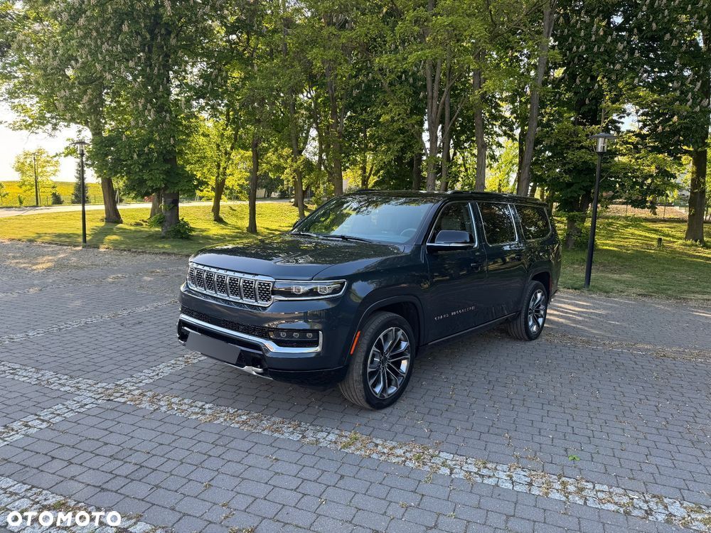 Jeep Wagoneer - 1
