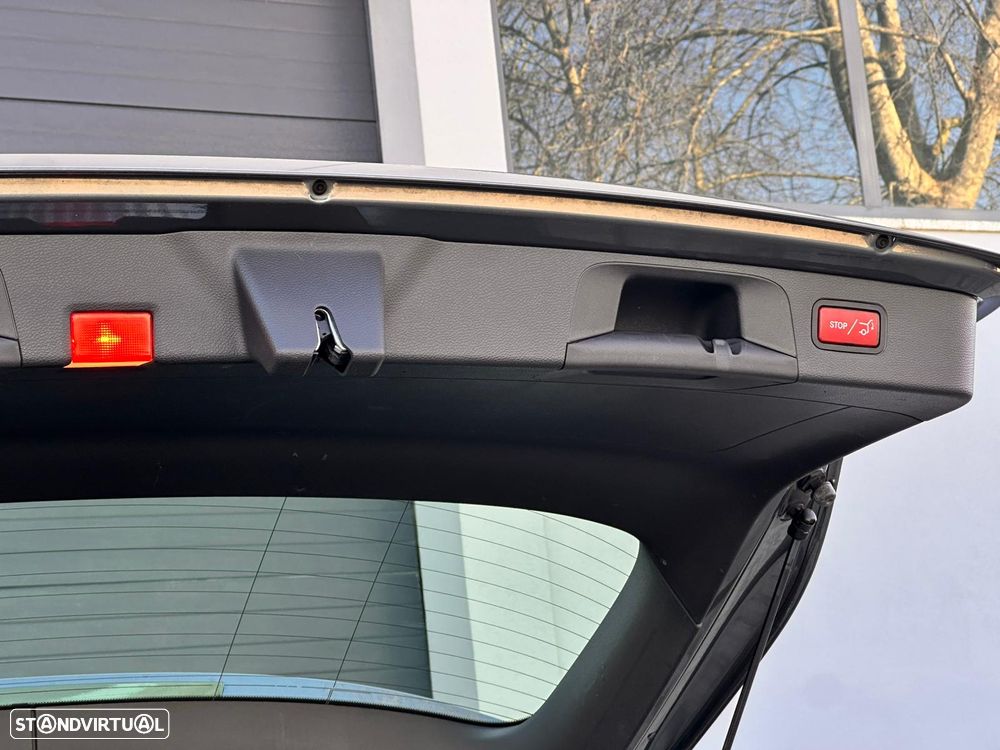 Mercedes-Benz GLC 350 - 19