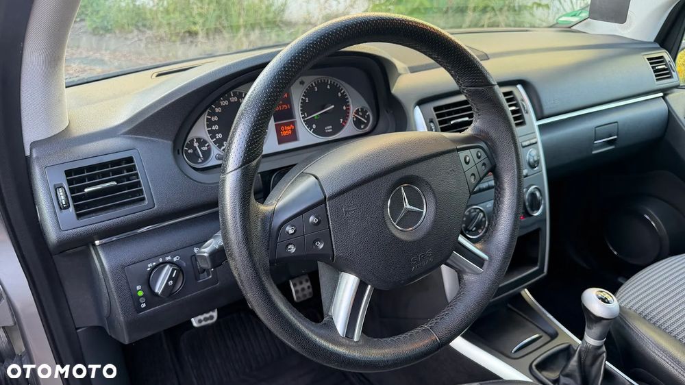 Mercedes-Benz Klasa B 150 - 5