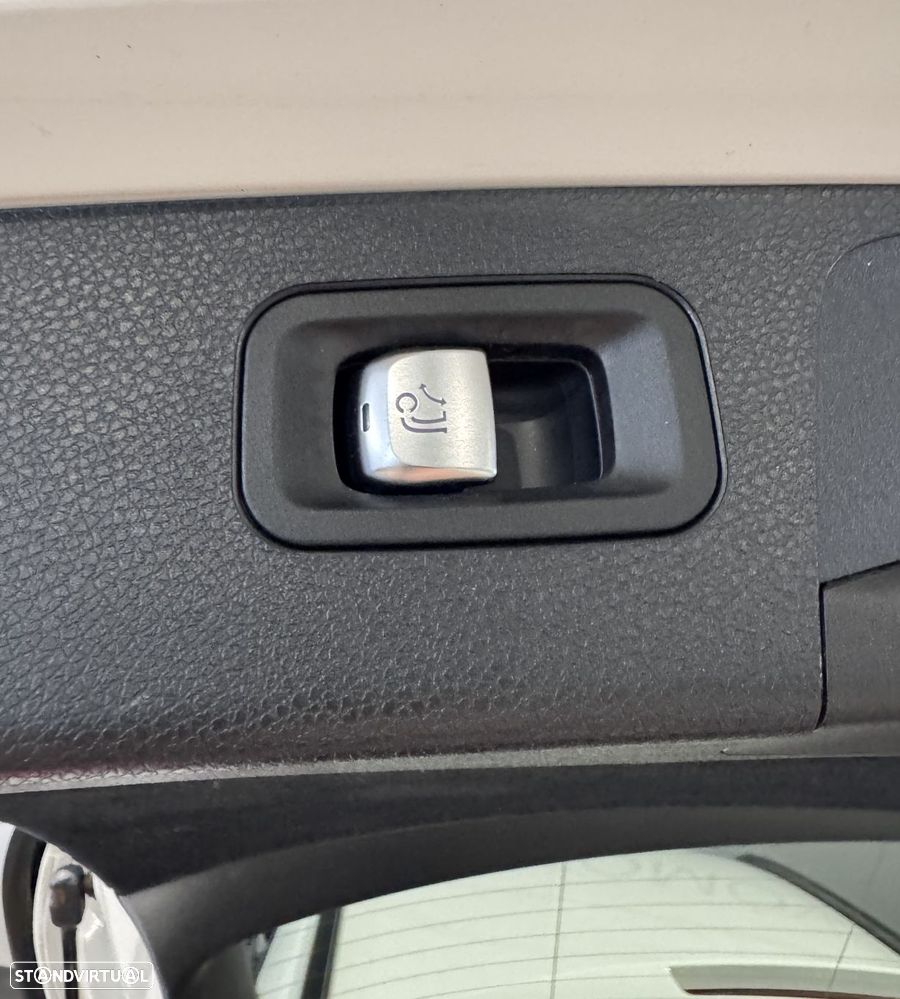 Mercedes-Benz E 300 de AMG Line - 57