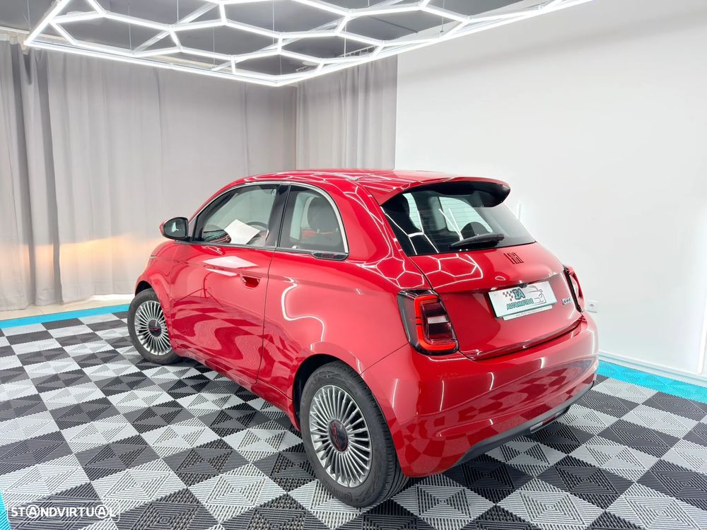 Fiat 500e 23,8kWh Red - 6