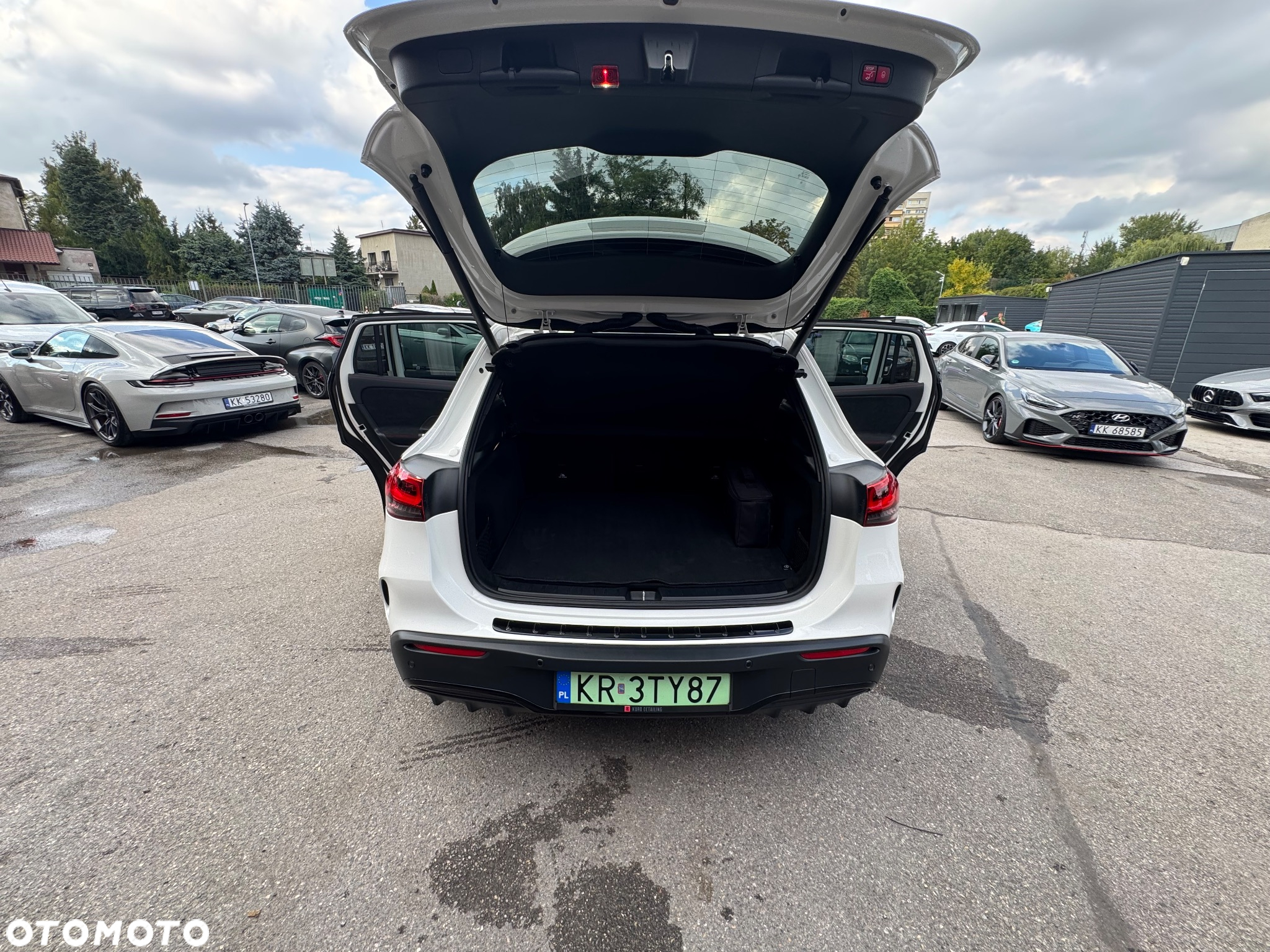 Mercedes-Benz EQA 250 66.5kWh AMG Line - 14