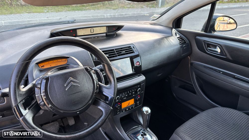 Citroën C4 1.6 HDi 110 VTR Pack CMP6 - 5