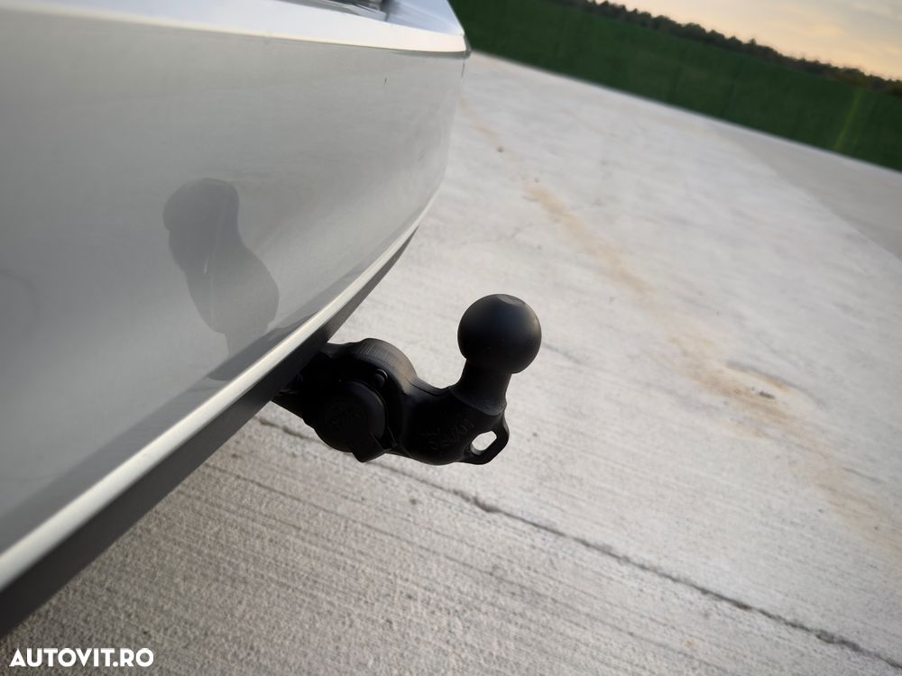 Volkswagen Passat 2.0 TDI SCR DSG Business - 11