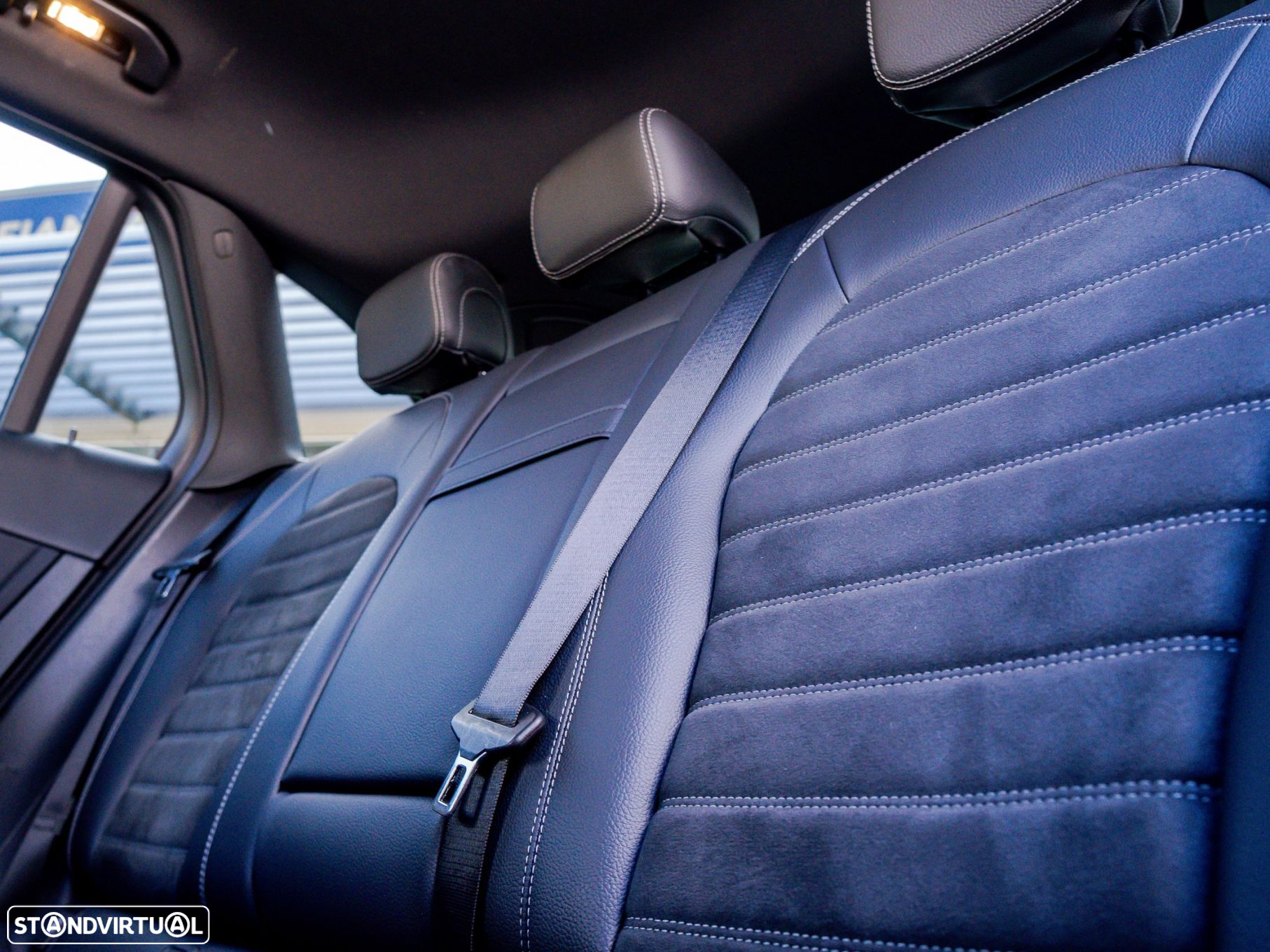 Mercedes-Benz GLC 300 de 4Matic - 30