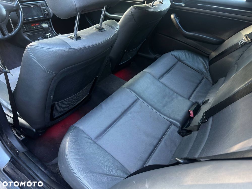 BMW Seria 3 320d - 5