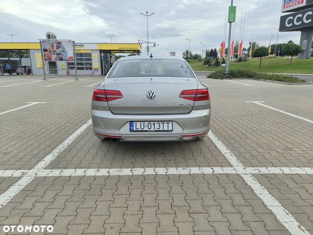 Volkswagen Passat 1.8 TSI BMT Comfortline DSG - 5