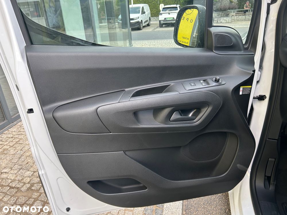 Opel Combo XL L2 - 12