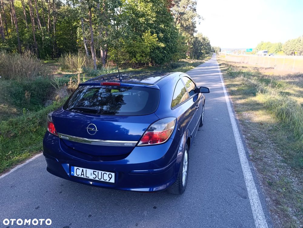 Opel Astra 1.6 Sport - 12