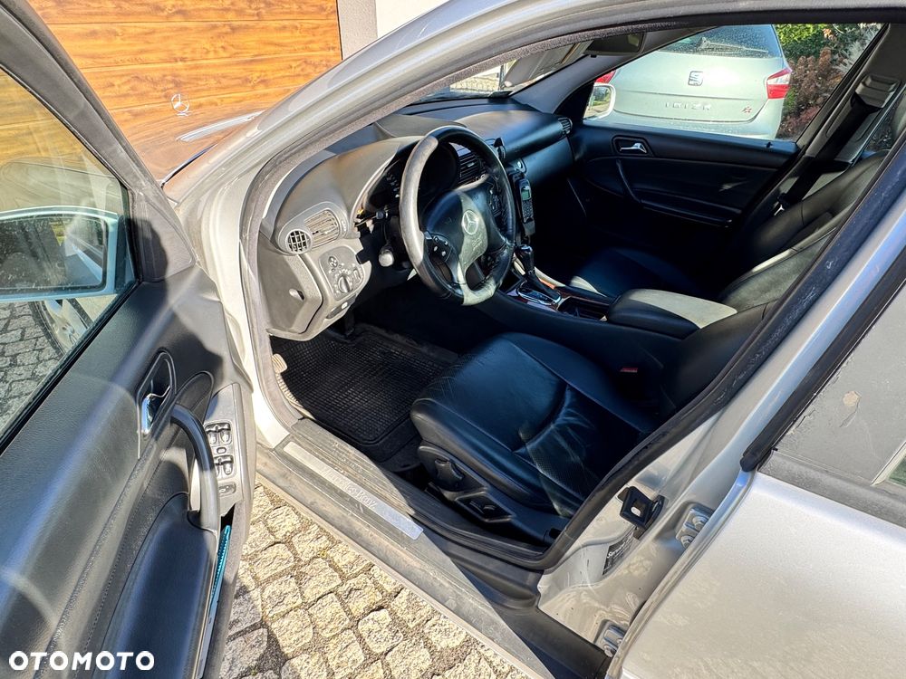 Mercedes-Benz Klasa C - 22