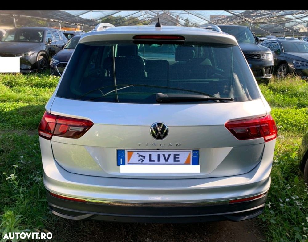 Volkswagen Tiguan - 3