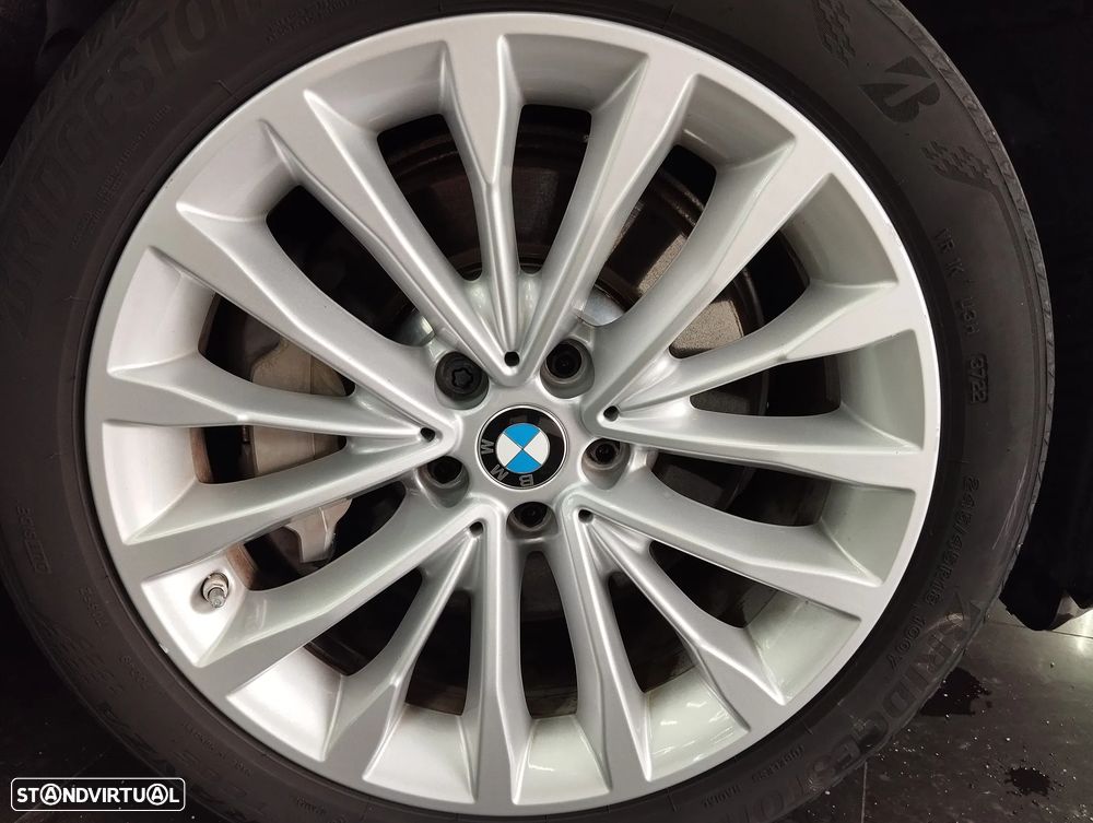 BMW 530 e Line Luxury - 9