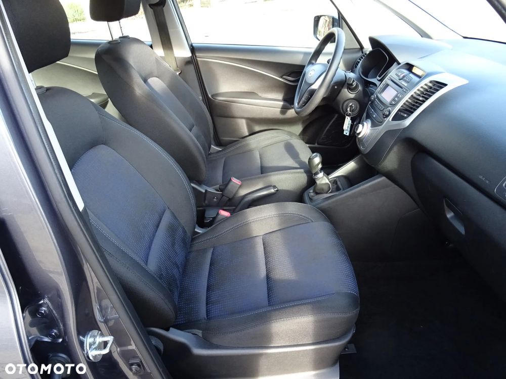 Hyundai ix20 1.4 Comfort blue - 18