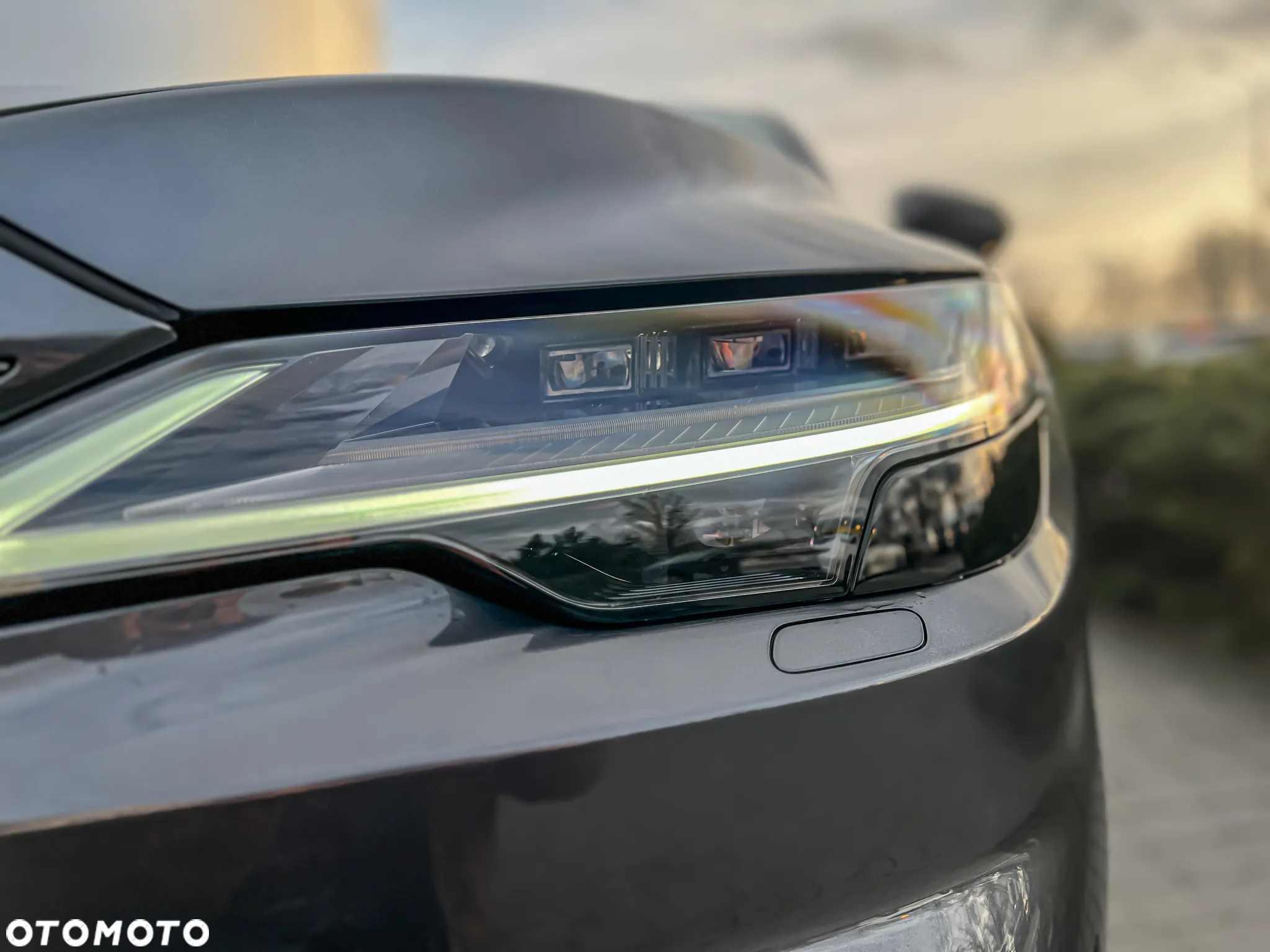 Lexus RX 500h F Sport - 9
