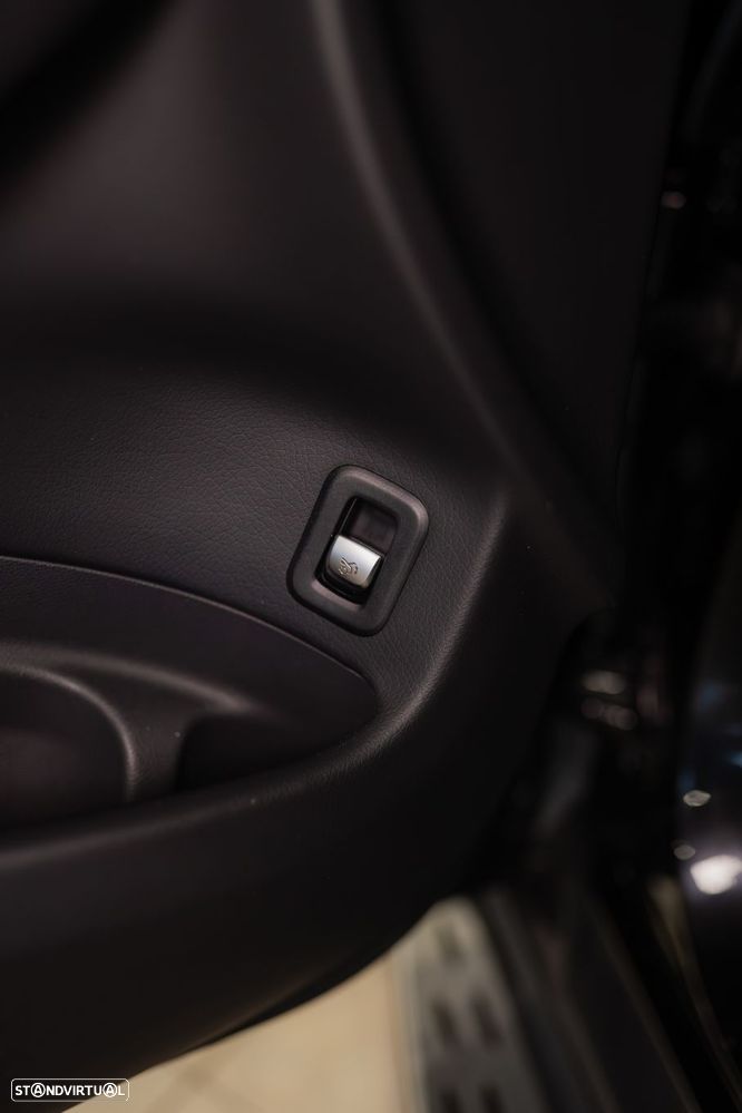 Mercedes-Benz EQC 400 4Matic AMG Line - 27