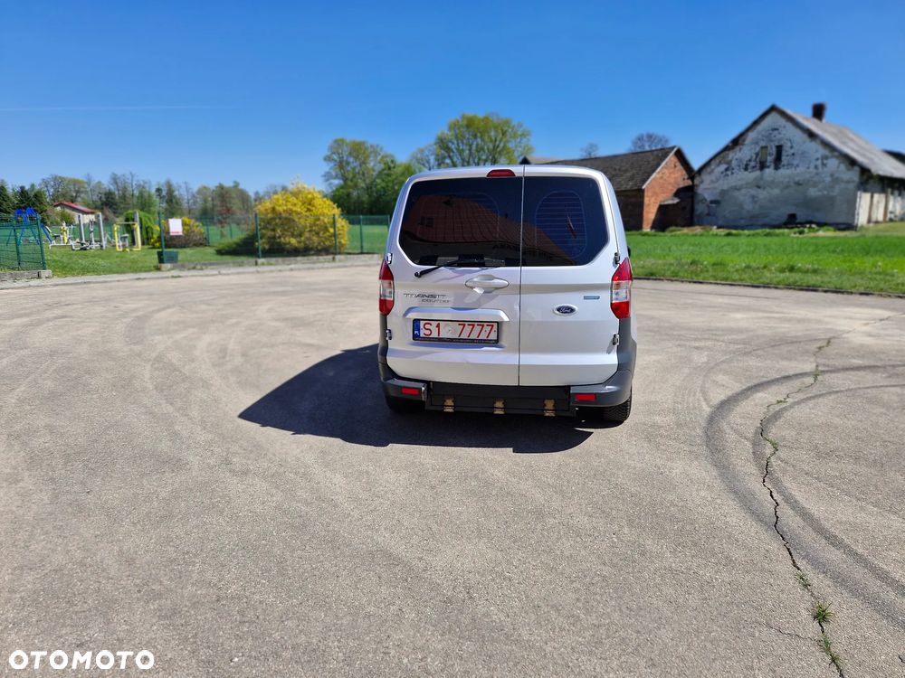 Ford Transit Courier Trend - 31