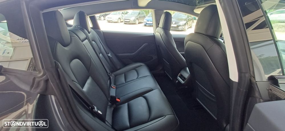 Tesla Model 3 Standard Range Plus RWD - 5