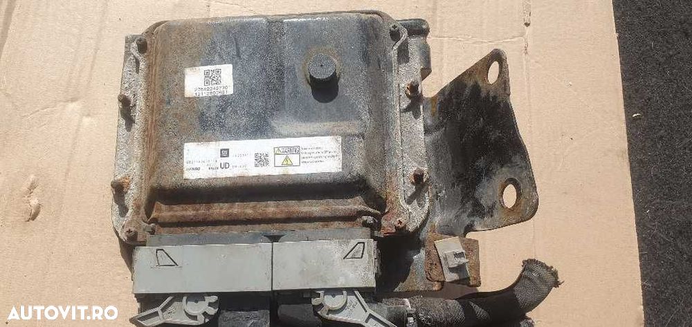 Calculator ECU opel astra h Zafira cod 55590117 - 2
