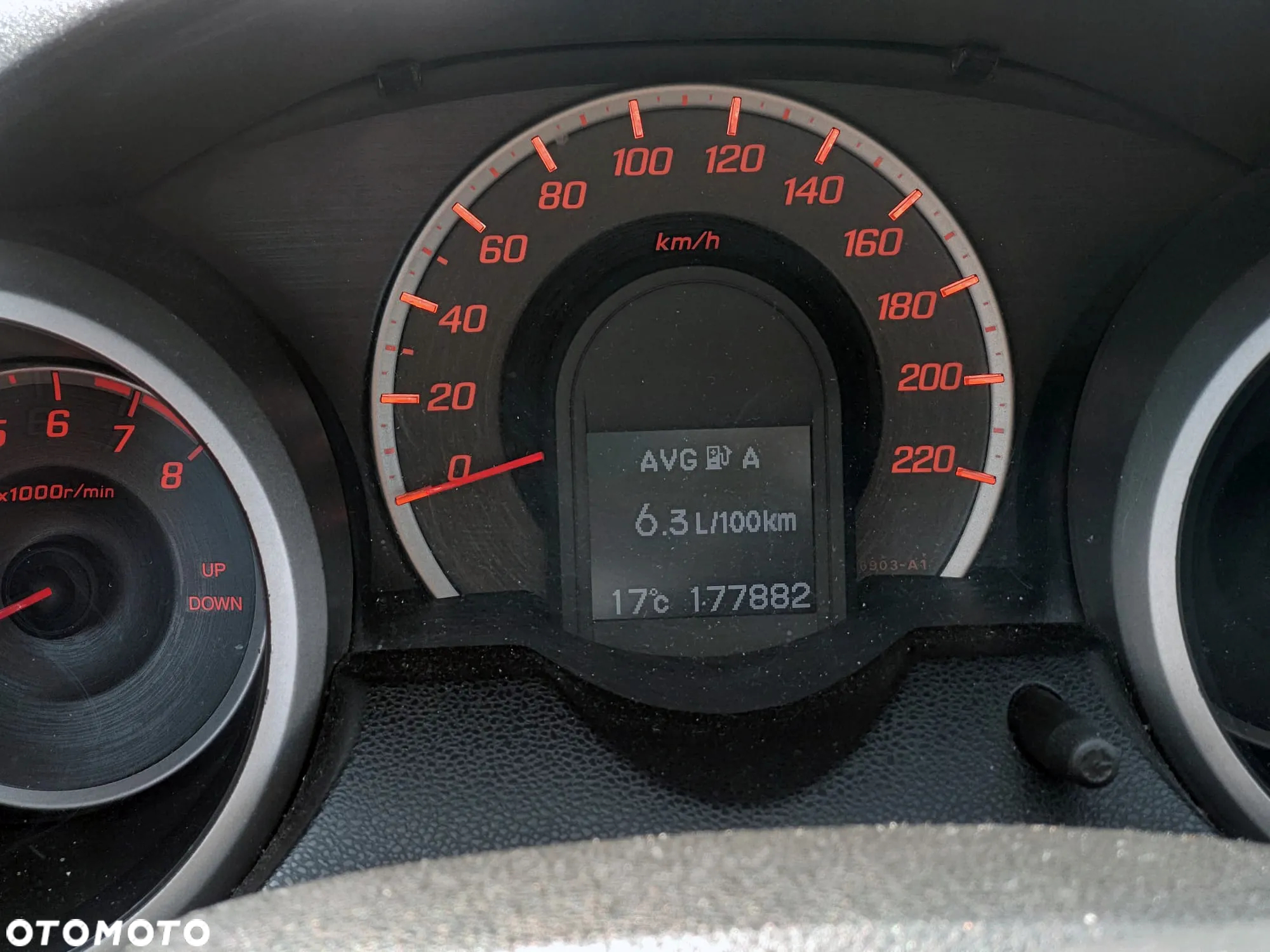 Honda Jazz 1.4 i-VTEC Exclusive - 11