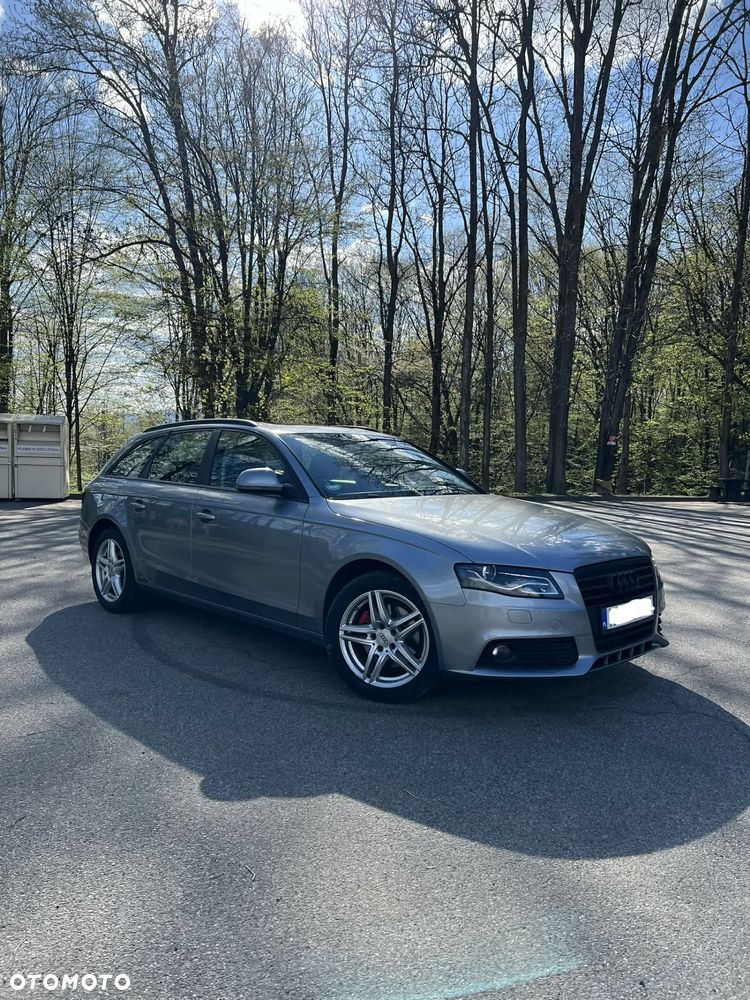 Audi A4 Avant - 1
