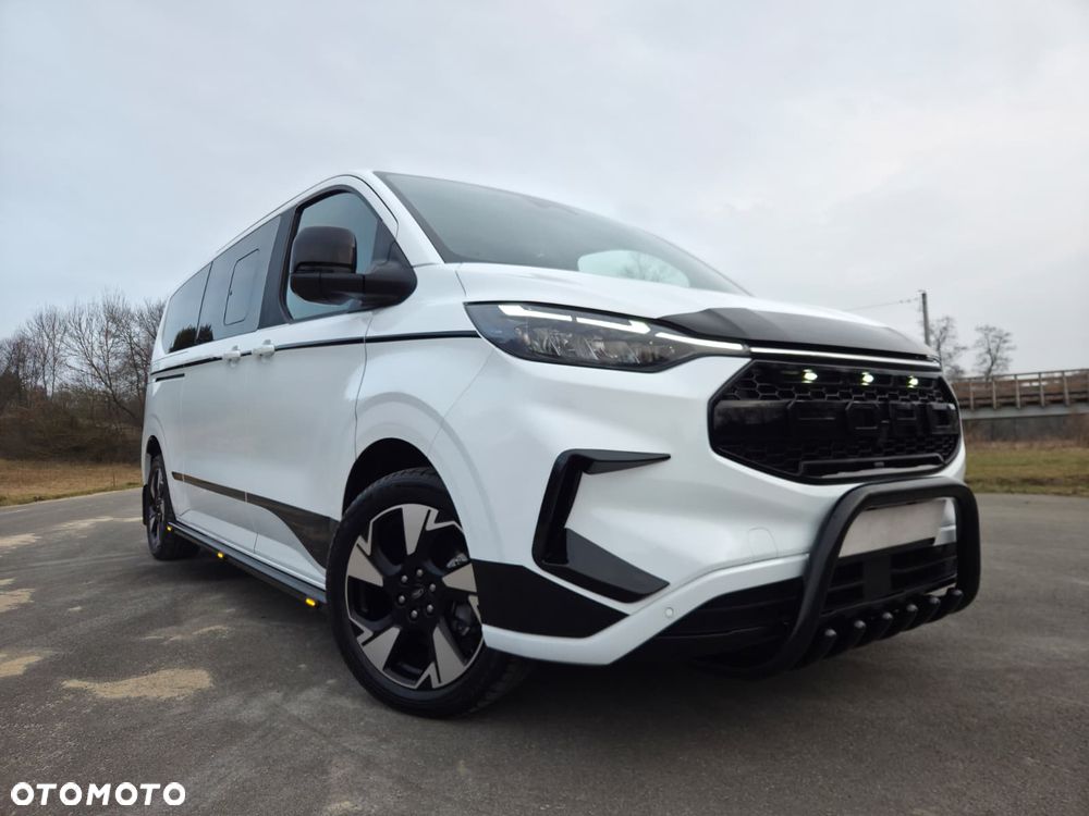 Ford Tourneo Custom L2H1 VA Titanium - 3