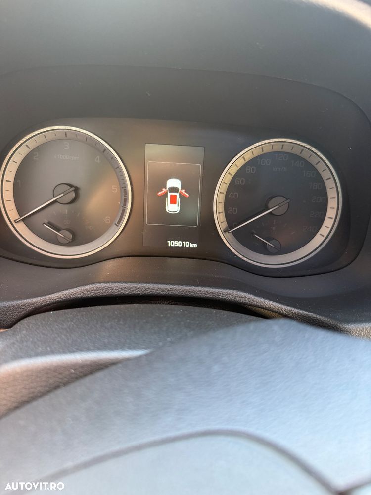 Hyundai Tucson 2.0 CRDI 4WD 6AT Premium+ - 11