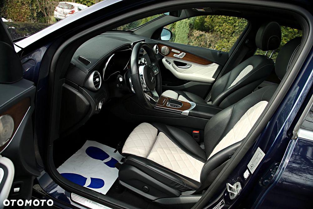 Mercedes-Benz GLC - 14