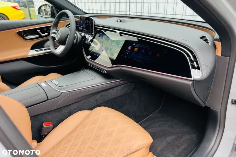 Mercedes-Benz Klasa E 220 d 4Matic 9G-TRONIC Edition AVANTGARDE - 11