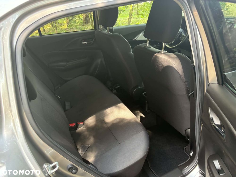 Suzuki Swift - 12