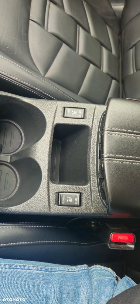 Nissan Qashqai 1.2 DIG-T Xtronic TEKNA+ - 30