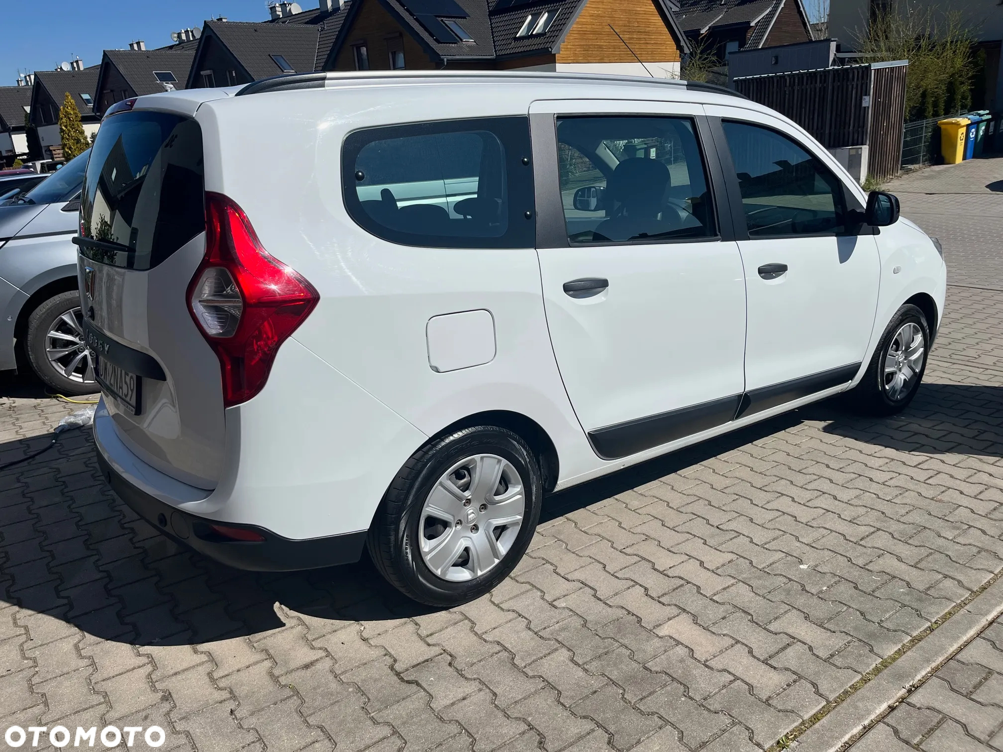 Dacia Lodgy 1.5 Blue dCi Comfort S&S - 4
