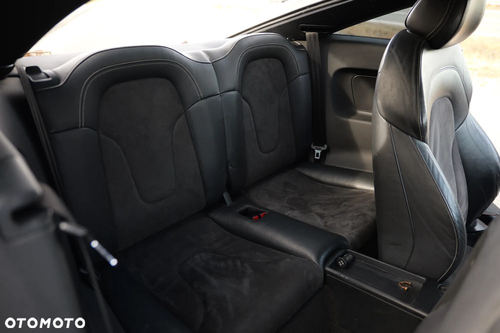 Audi TT S Coupé tronic - 35